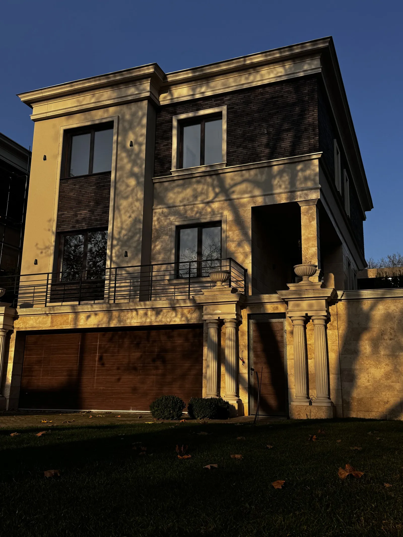 Об'єкт з виробами GoodBrick ручної формовки: Граніт 440/50/20, Стандарт — фото 6